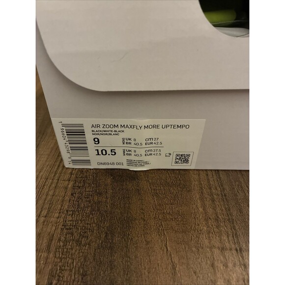 Nike Men Size 9 Air Zoom Maxfly More Uptempo Black White Track Spikes DN6948-001 - Picture 10 of 10